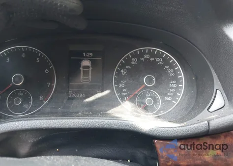 2013 Volkswagen Passat 2.5L Sel from USA, damaged, VIN 1VWCP7A36DC031653